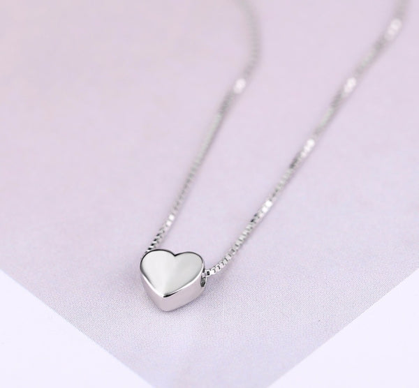 Silver Love Heart Necklaces for Women - Fashion Proline